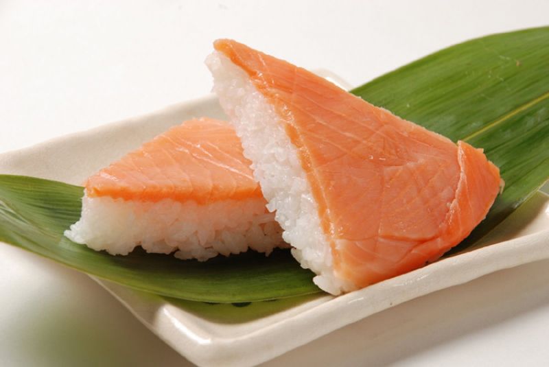 sushi cá hồi sushi cá hồi